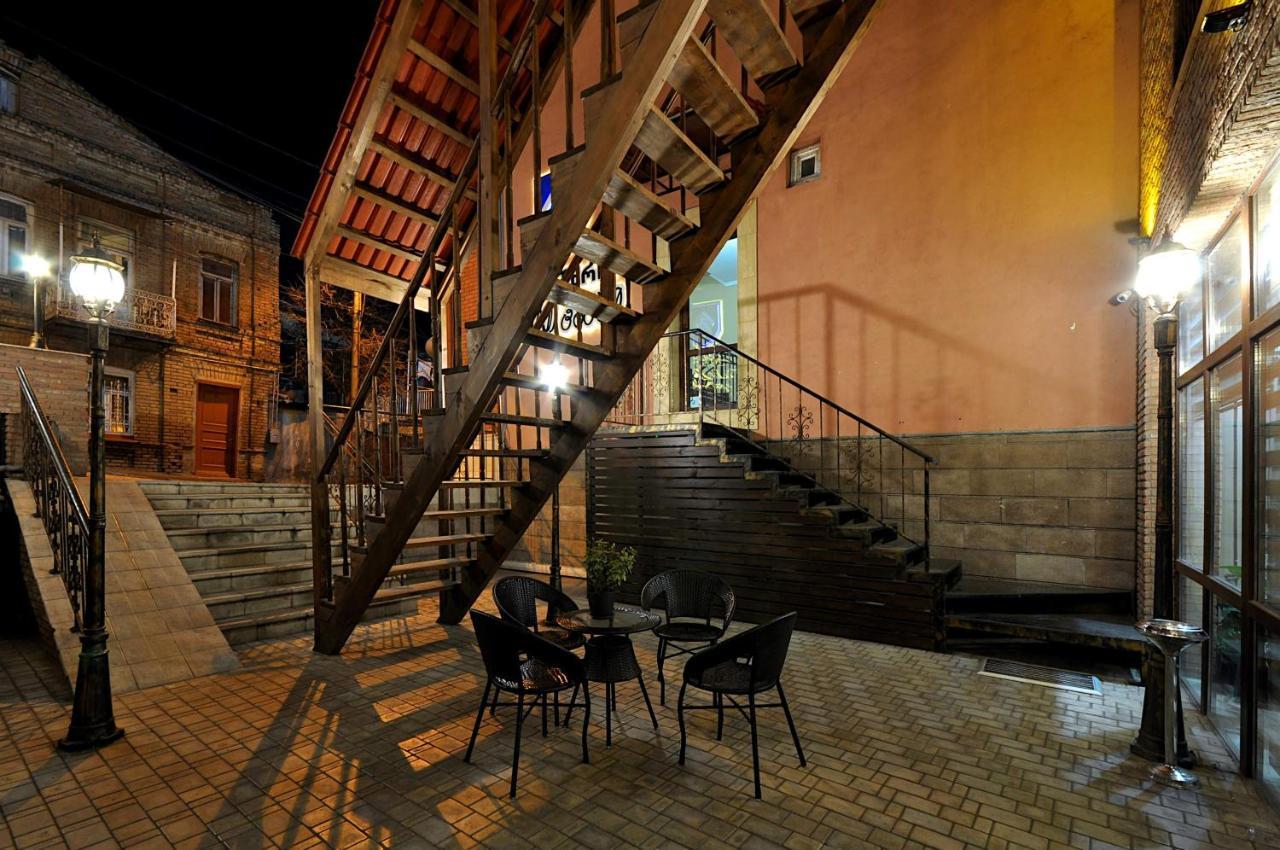 Light House Old City Tbilisi Buitenkant foto